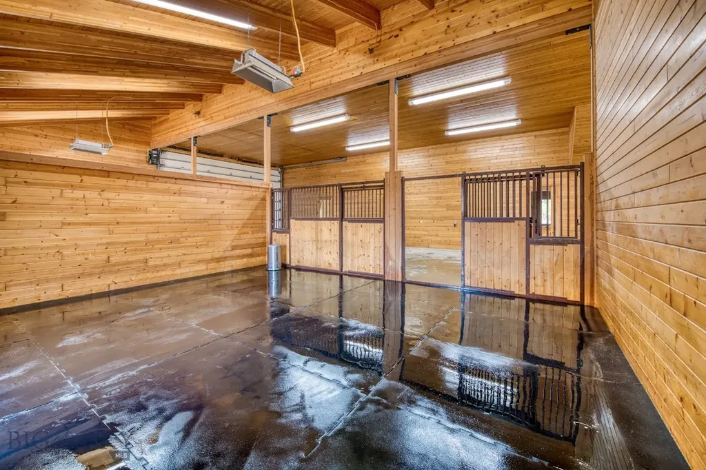406 Chief Joseph Trail Darby MT 59829