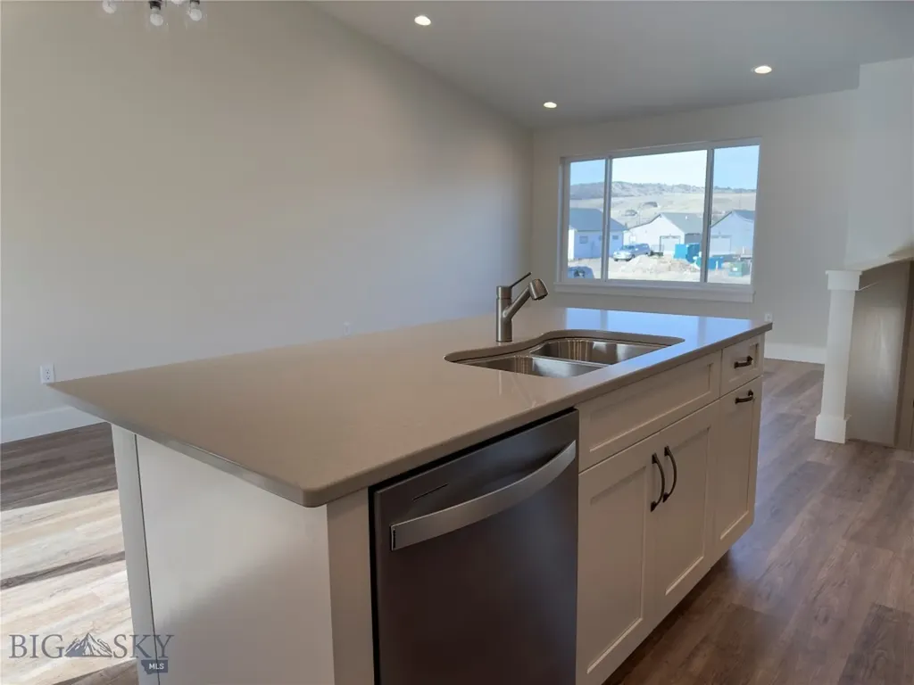 206 Otis Avenue Ennis MT 59729