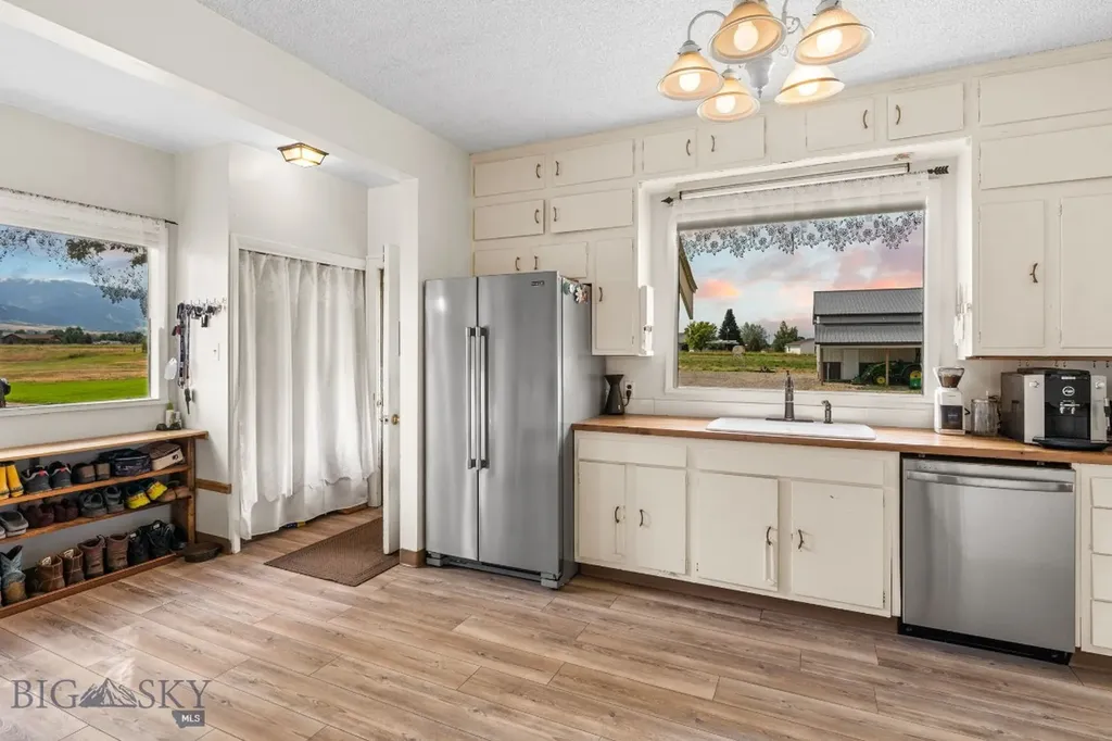 4186 Stimson Lane Belgrade MT 59714