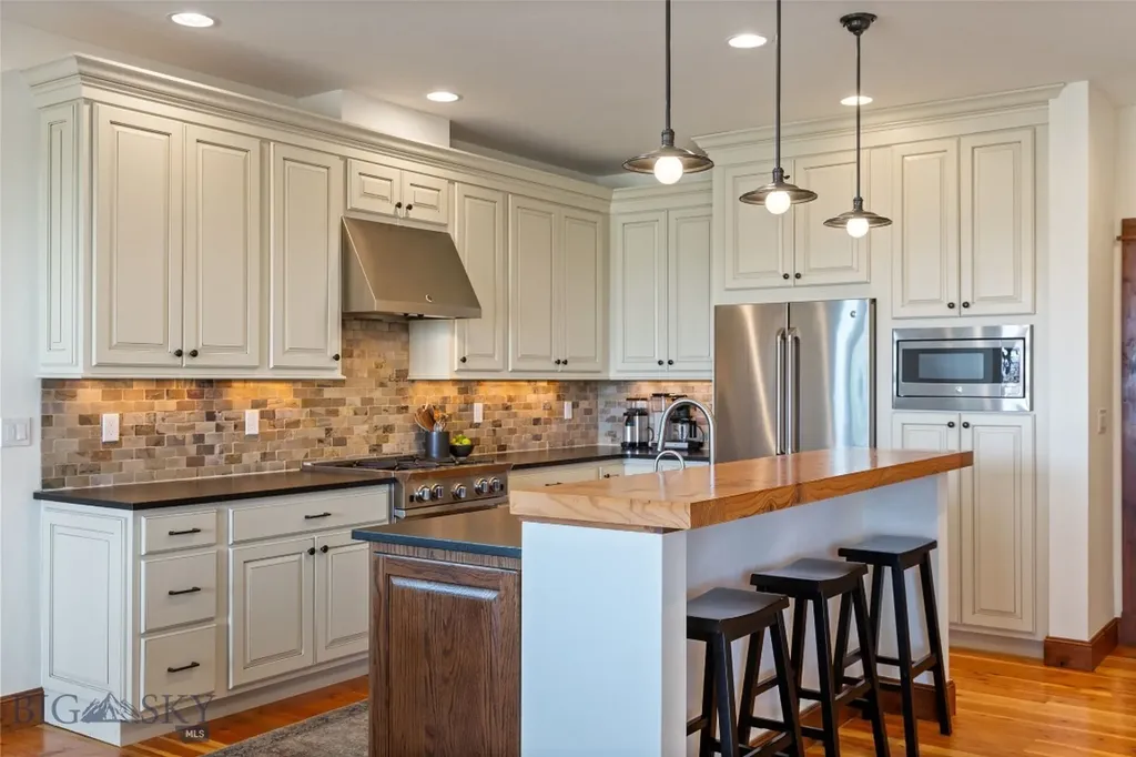 194 Wickwire Way Bozeman MT 59718