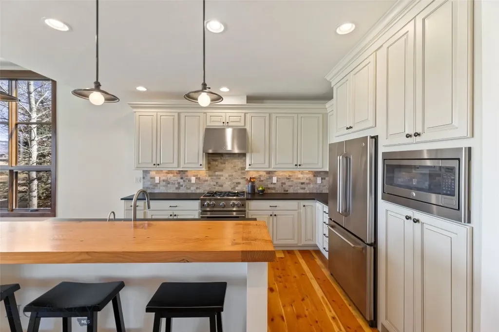 194 Wickwire Way Bozeman MT 59718