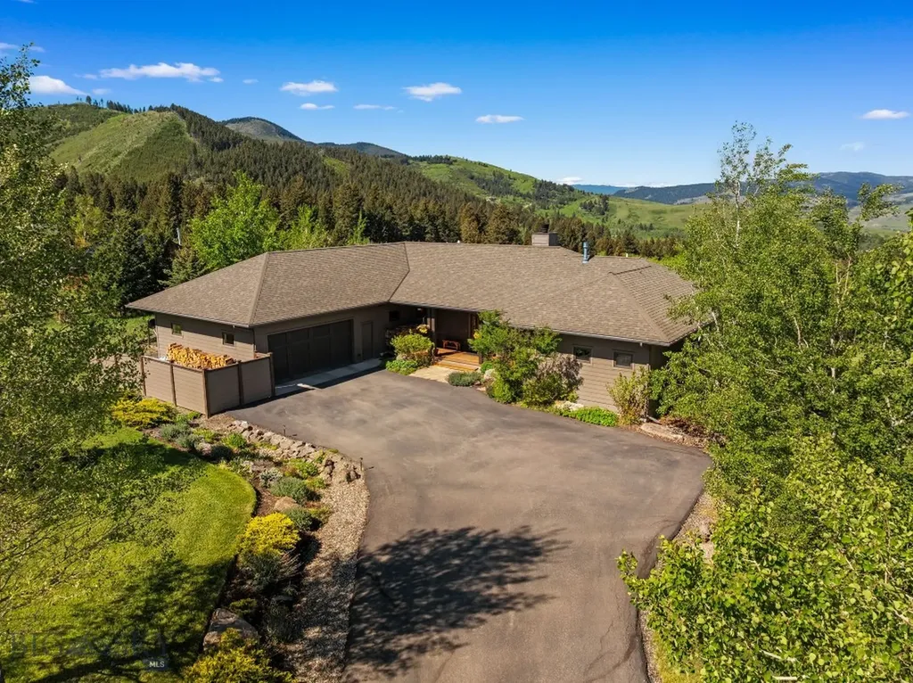 303 S Big Elk Meadow Road Gallatin Gateway MT 59730