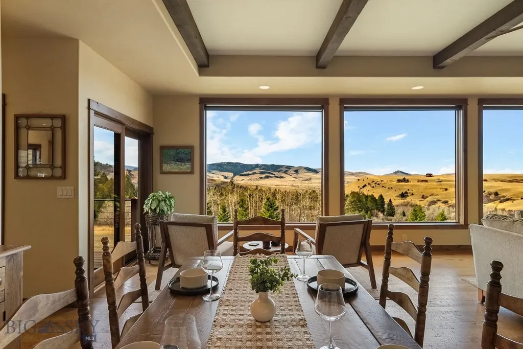 303 S Big Elk Meadow Road Gallatin Gateway MT 59730