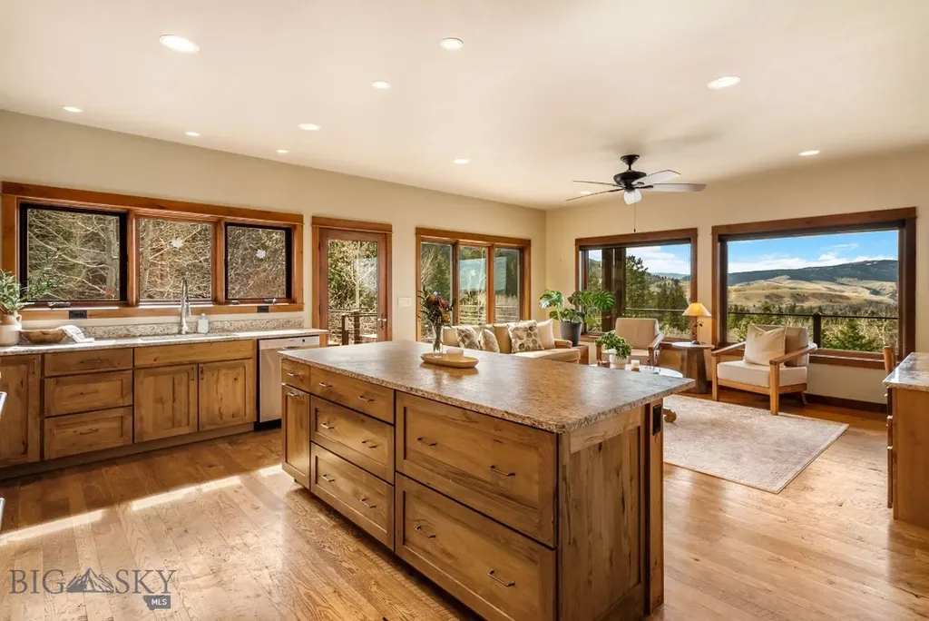 303 S Big Elk Meadow Road Gallatin Gateway MT 59730