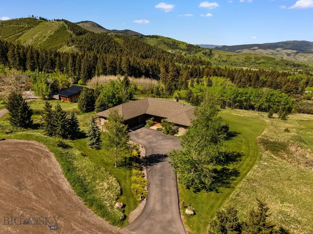 303 S Big Elk Meadow Road Gallatin Gateway MT 59730