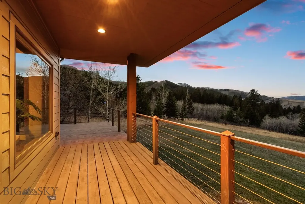 303 S Big Elk Meadow Road Gallatin Gateway MT 59730