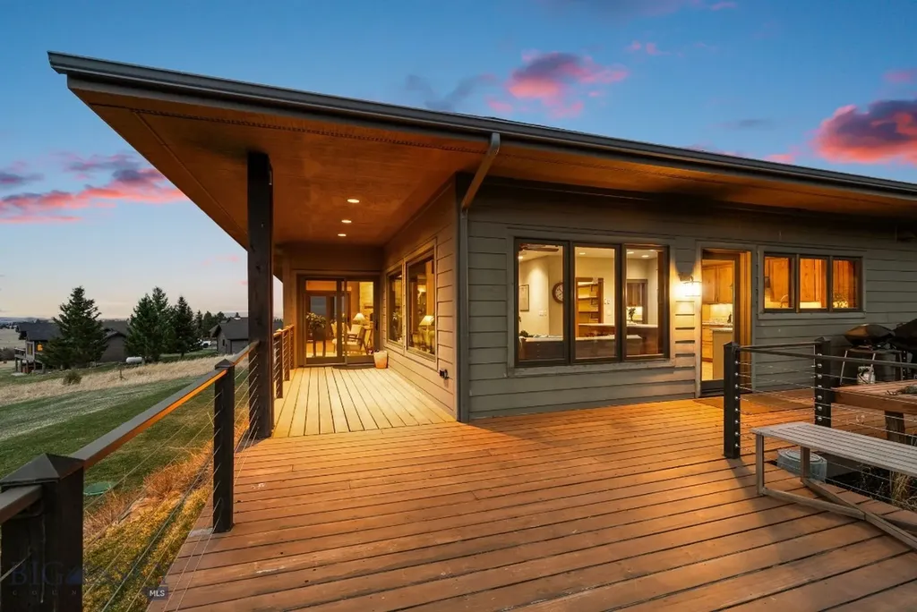 303 S Big Elk Meadow Road Gallatin Gateway MT 59730