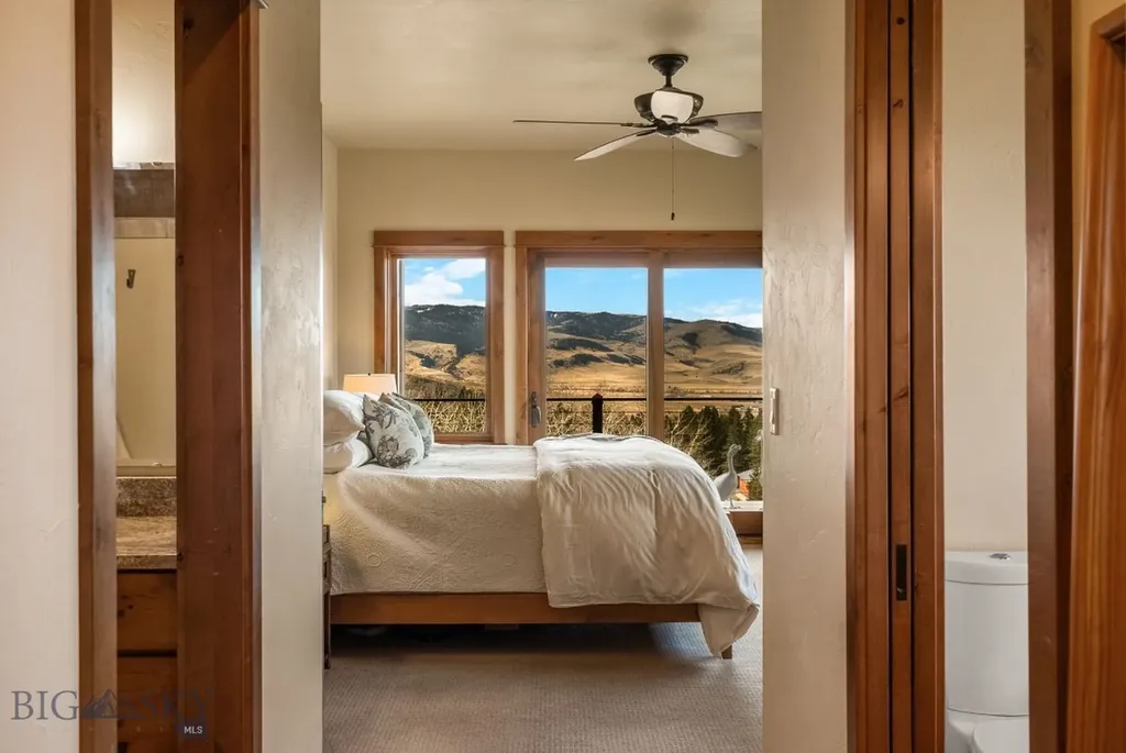 303 S Big Elk Meadow Road Gallatin Gateway MT 59730