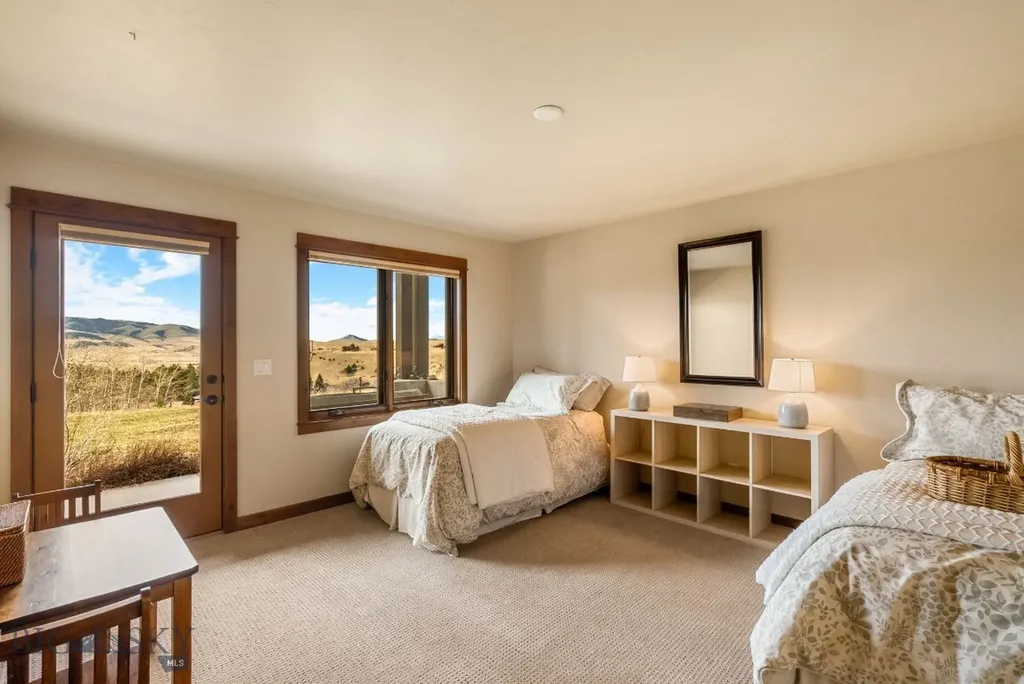 303 S Big Elk Meadow Road Gallatin Gateway MT 59730