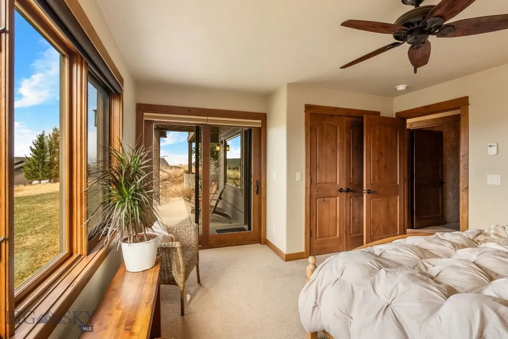 303 S Big Elk Meadow Road Gallatin Gateway MT 59730