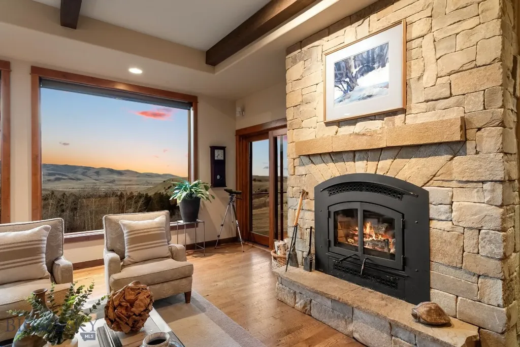 303 S Big Elk Meadow Road Gallatin Gateway MT 59730