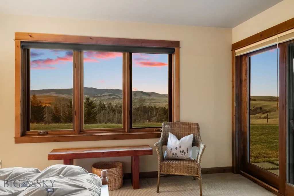 303 S Big Elk Meadow Road Gallatin Gateway MT 59730