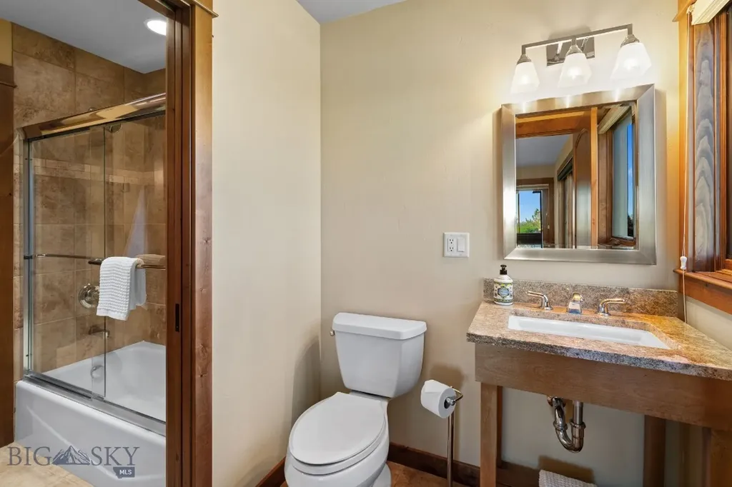 303 S Big Elk Meadow Road Gallatin Gateway MT 59730
