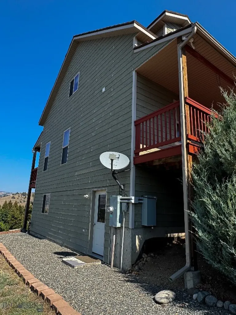 31 Rogers Lane Boulder MT 59632
