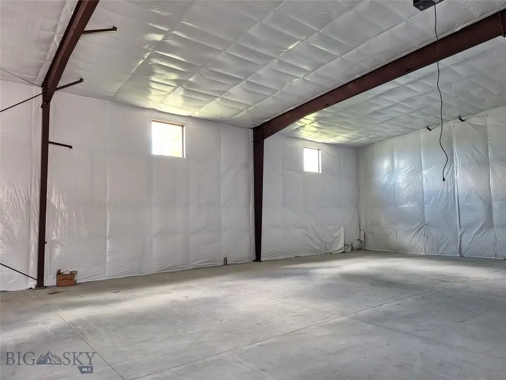 174 Bomont Lane Belgrade MT 59714