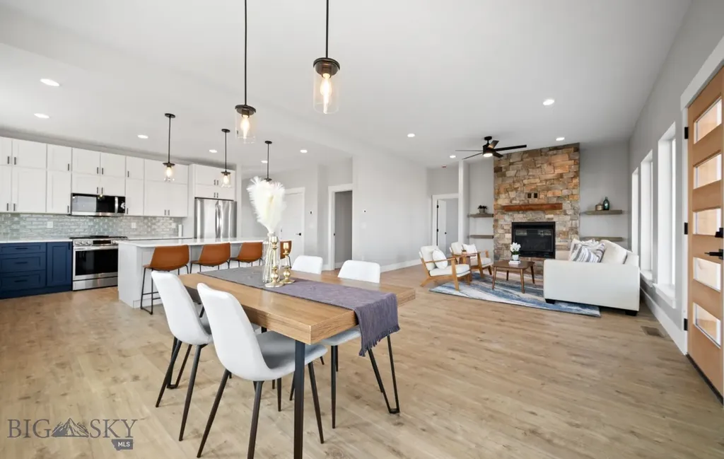 303 S Crispin Street Manhattan MT 59741
