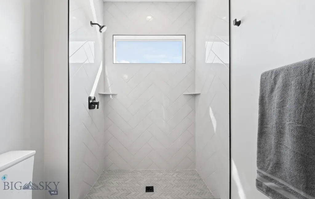 303 S Crispin Street Manhattan MT 59741