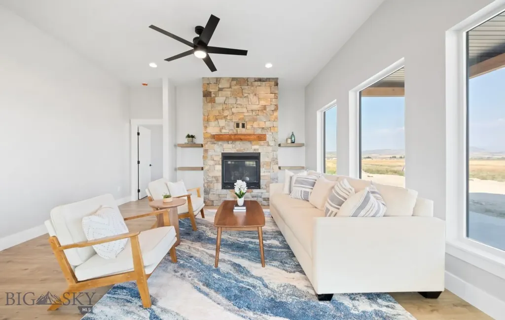 303 S Crispin Street Manhattan MT 59741