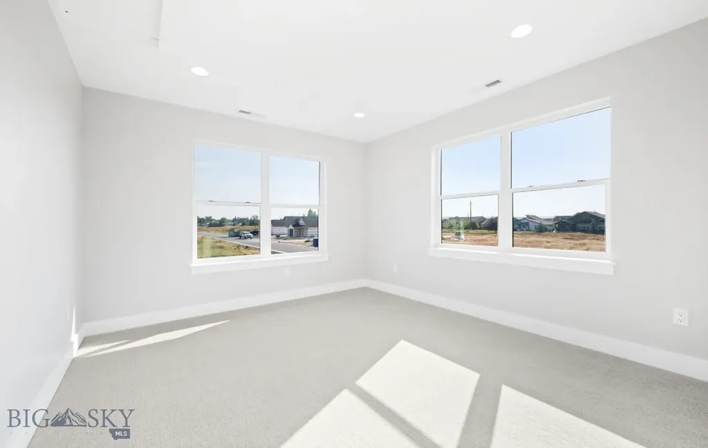 303 S Crispin Street Manhattan MT 59741