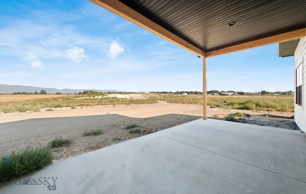 303 S Crispin Street Manhattan MT 59741
