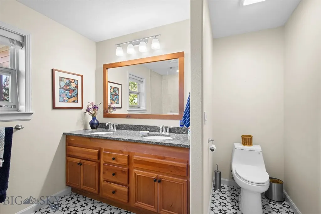 330 Evening Star Lane Bozeman MT 59715
