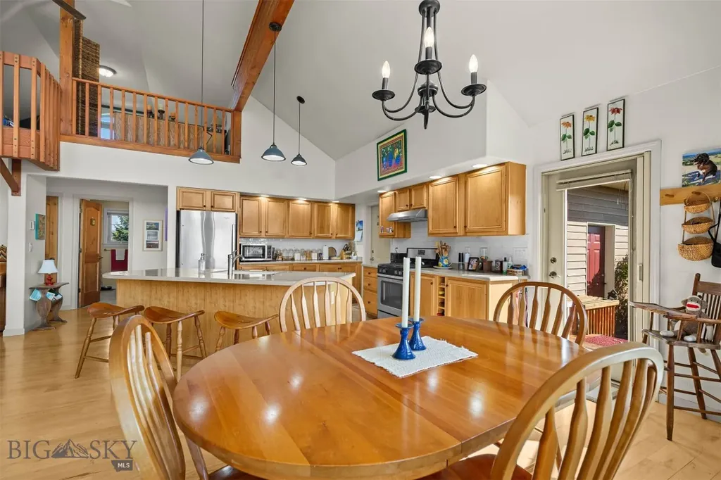 330 Evening Star Lane Bozeman MT 59715