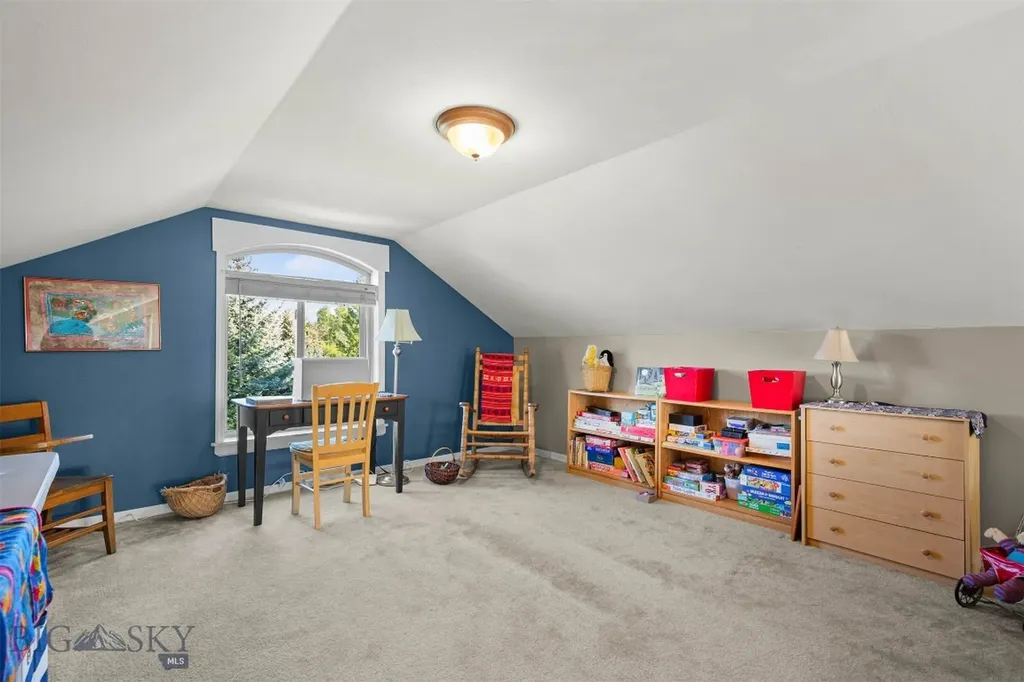 330 Evening Star Lane Bozeman MT 59715