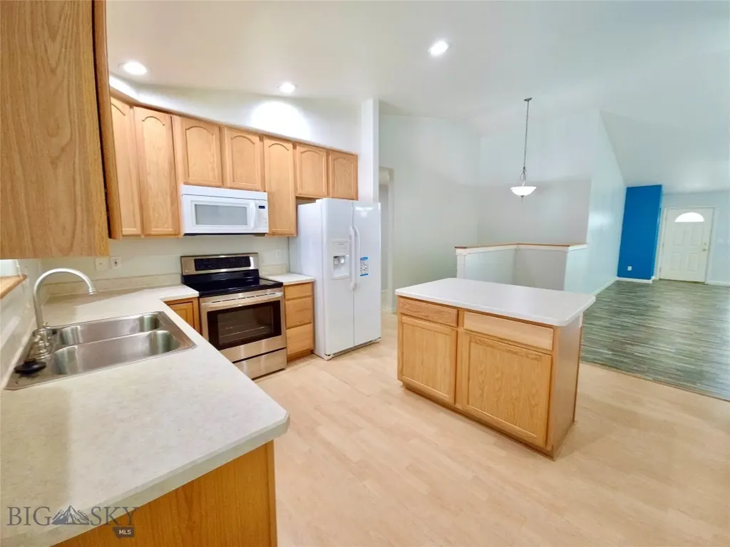 3121 New Hope Drive Billings MT 59102