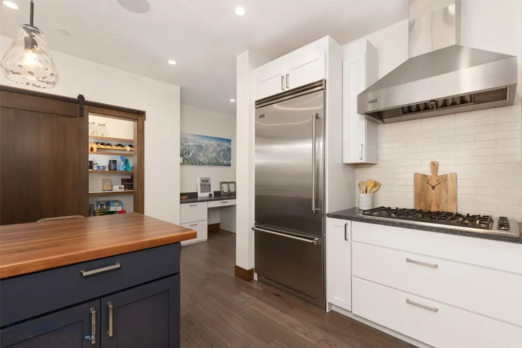 17 Nordic Lane Big Sky MT 59716