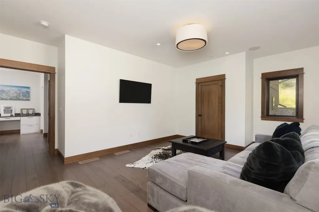 17 Nordic Lane Big Sky MT 59716