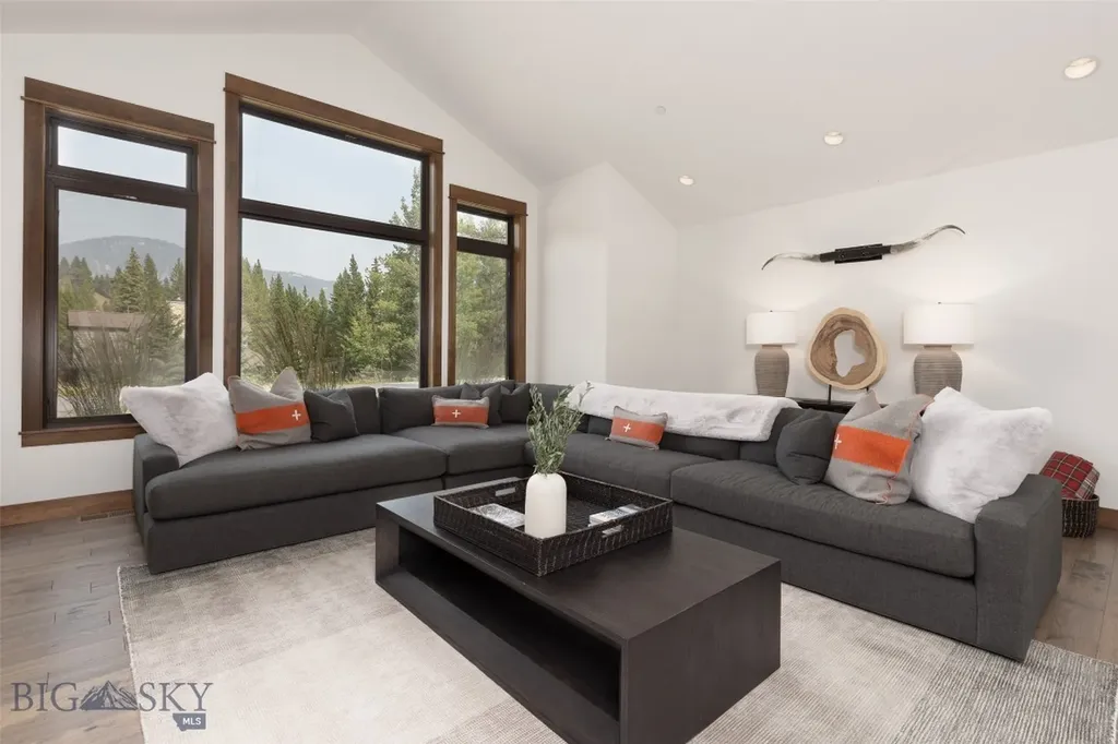 17 Nordic Lane Big Sky MT 59716