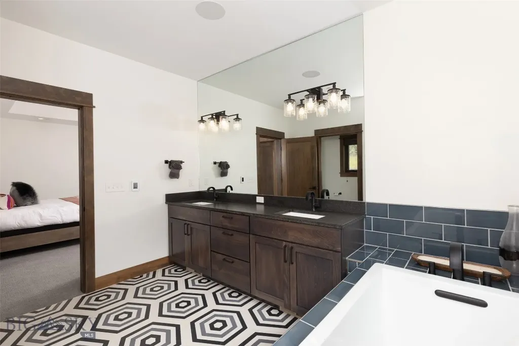 17 Nordic Lane Big Sky MT 59716