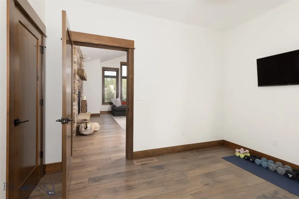 17 Nordic Lane Big Sky MT 59716