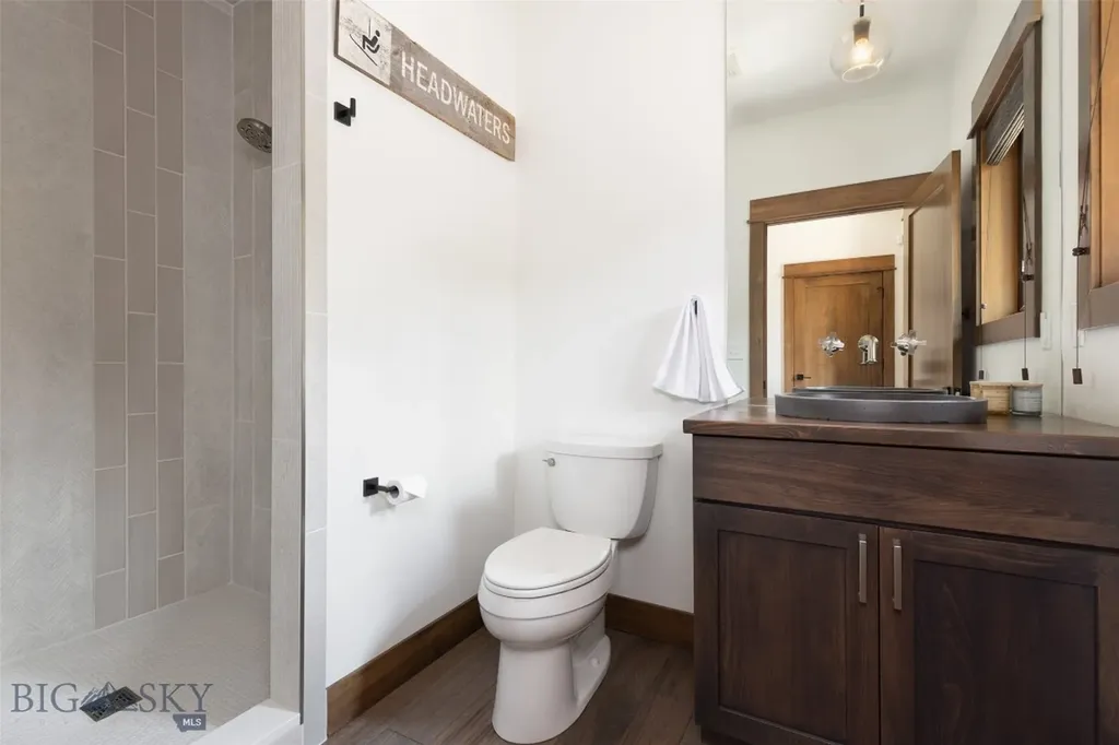 17 Nordic Lane Big Sky MT 59716