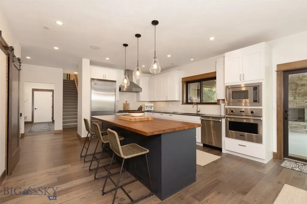 17 Nordic Lane Big Sky MT 59716