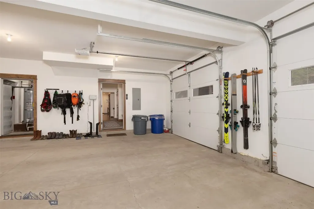 17 Nordic Lane Big Sky MT 59716