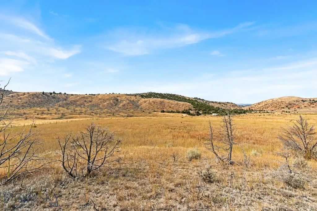 Tbd Horseshoe Hills Hollow Three Forks MT 59752