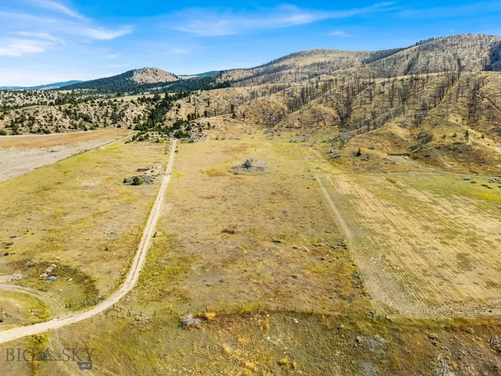 Tbd Horseshoe Hills Hollow Three Forks MT 59752