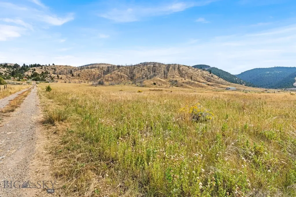 Tbd Horseshoe Hills Hollow Three Forks MT 59752