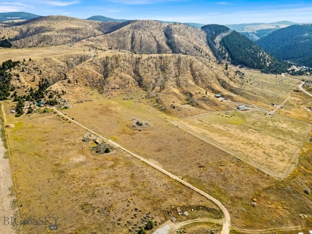 Tbd Horseshoe Hills Hollow Three Forks MT 59752
