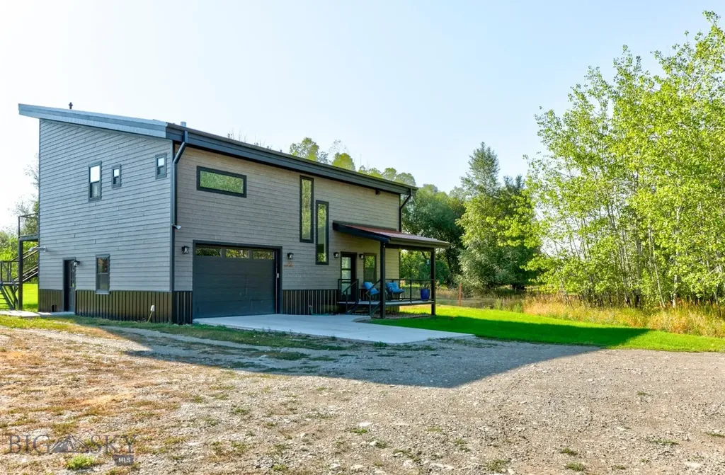 407 Short Street Clyde Park MT 59018