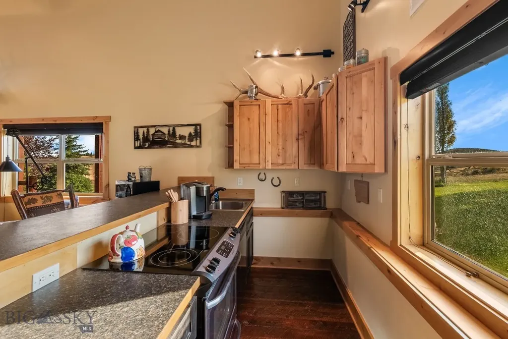 531 Mossy Rock Lane Manhattan MT 59741