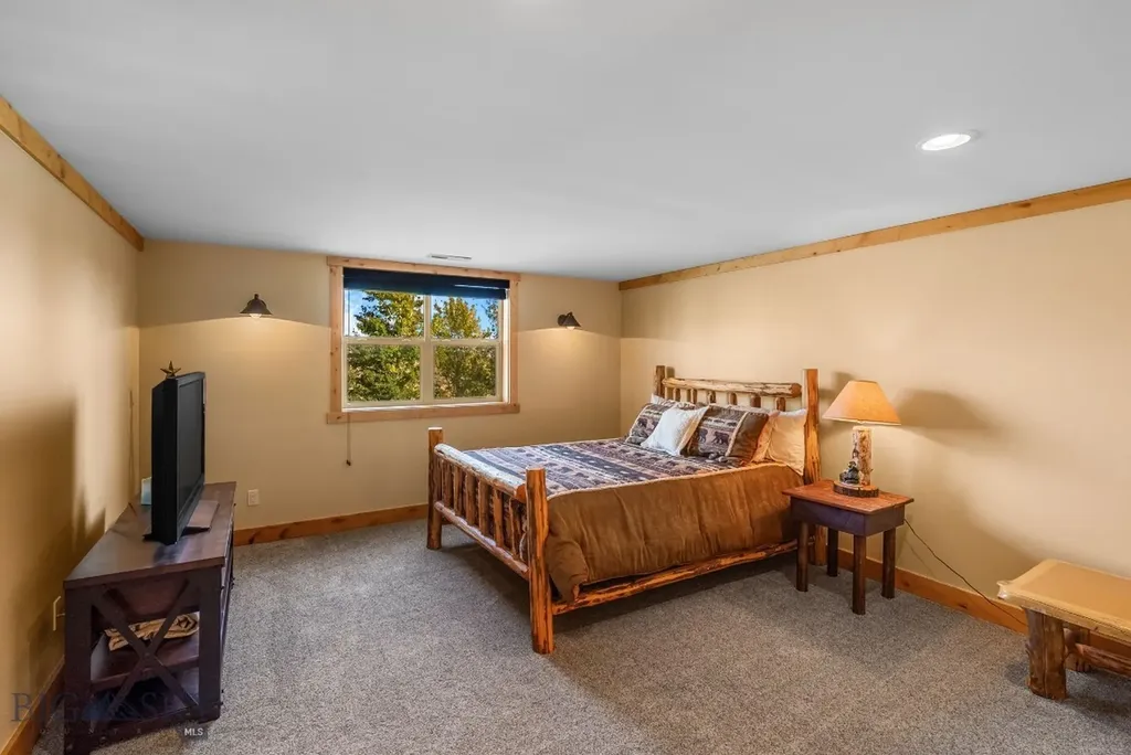 531 Mossy Rock Lane Manhattan MT 59741