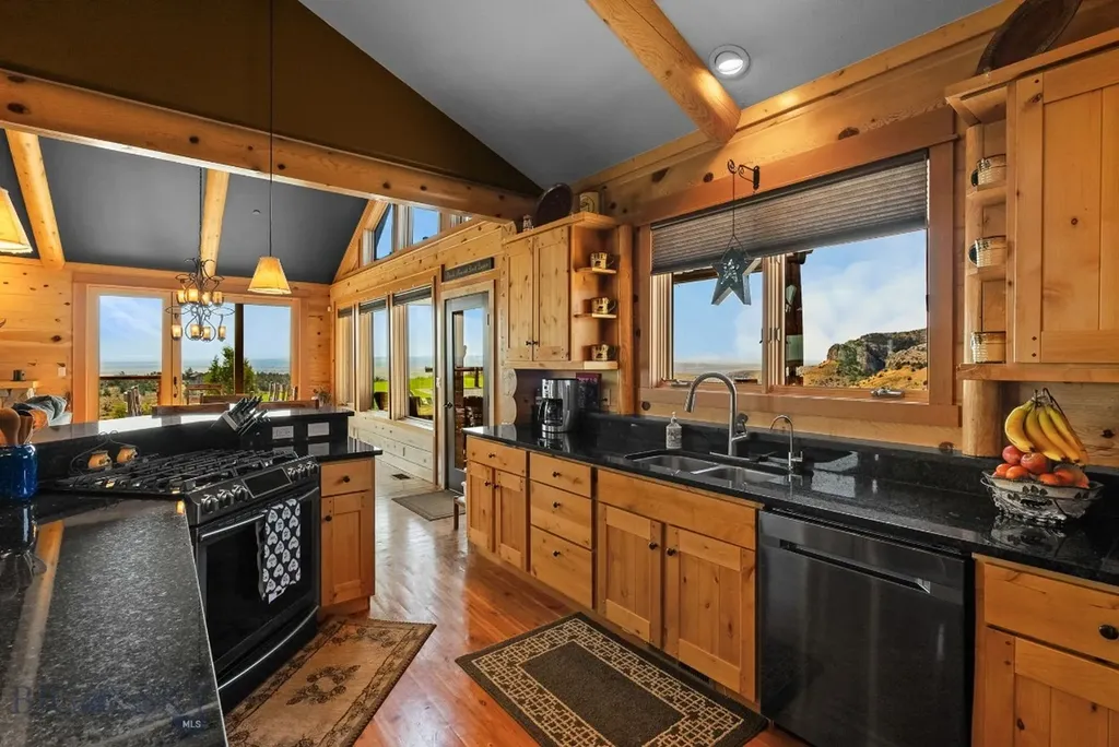 531 Mossy Rock Lane Manhattan MT 59741