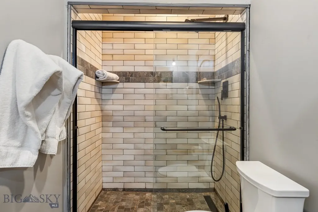454 Grouse Ridge Drive Gallatin Gateway MT 59730