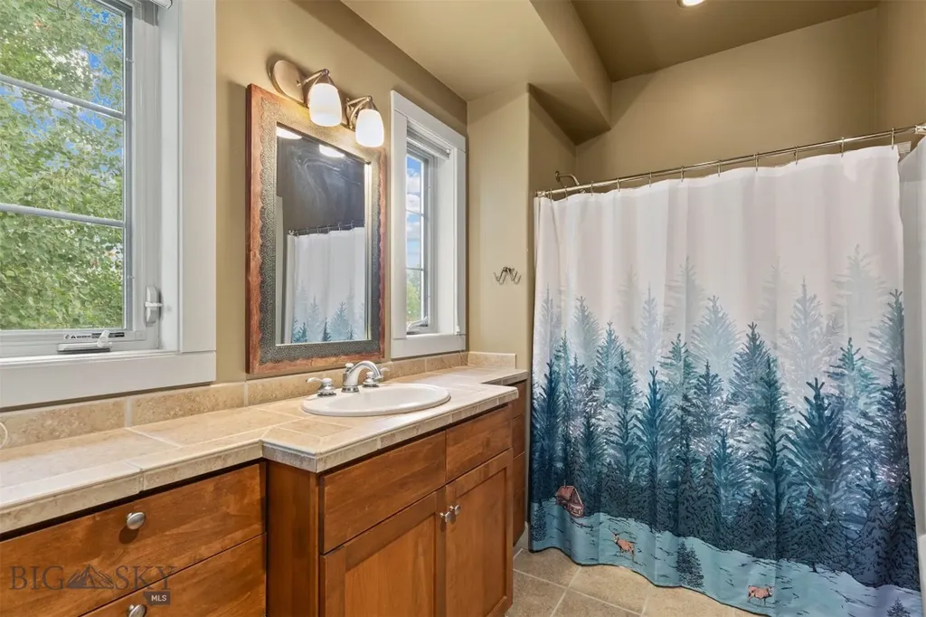284 Annie Glade Bozeman MT 59718