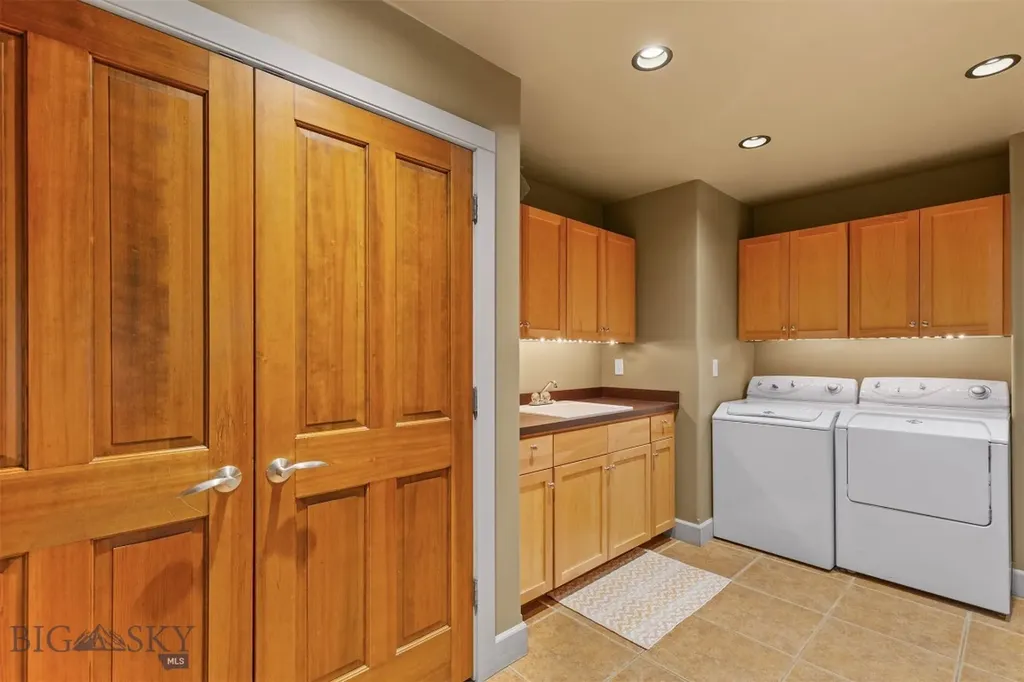 284 Annie Glade Bozeman MT 59718