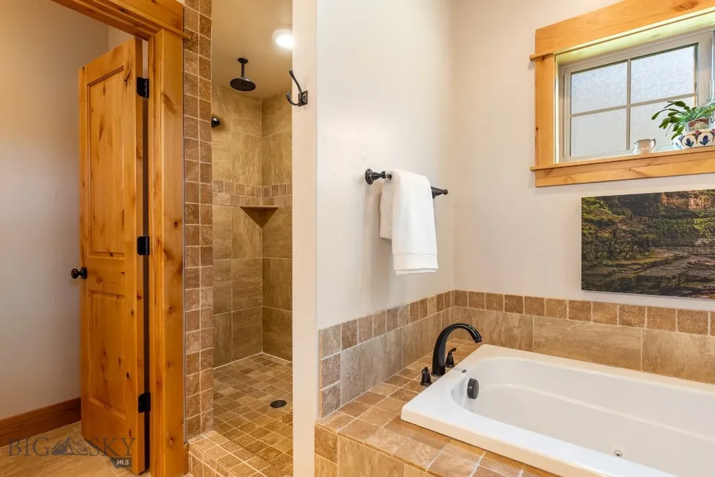 423 Parklands Trail Bozeman MT 59718