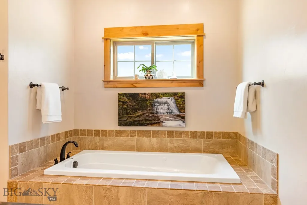 423 Parklands Trail Bozeman MT 59718
