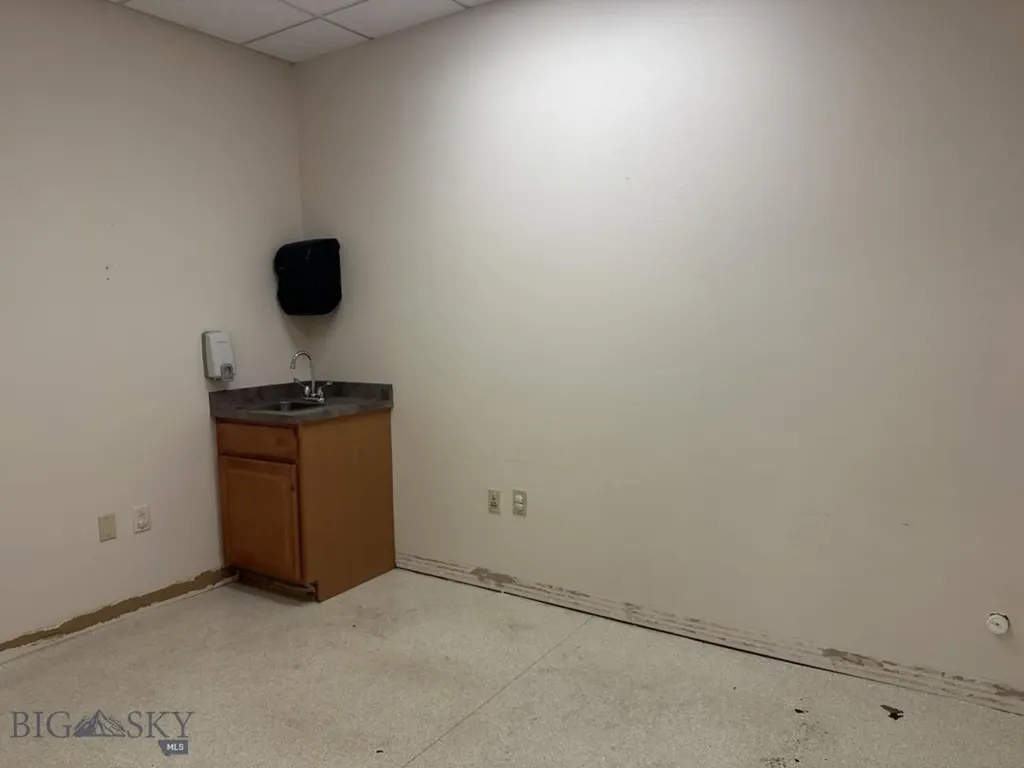 2687 Palmer Street Missoula MT 59808